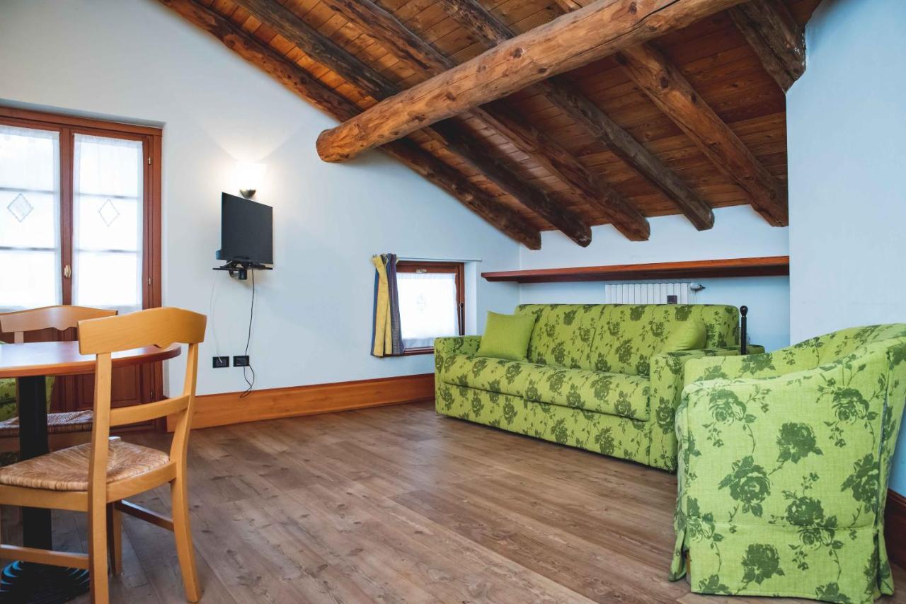 Hotel La Villa Della Regina Gressoney-la-Trinité Extérieur photo