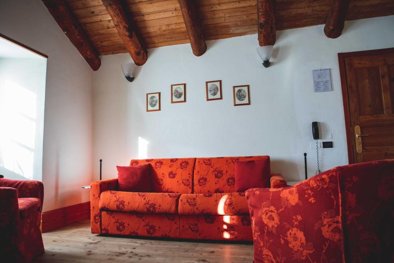 Hotel La Villa Della Regina Gressoney-la-Trinité Extérieur photo