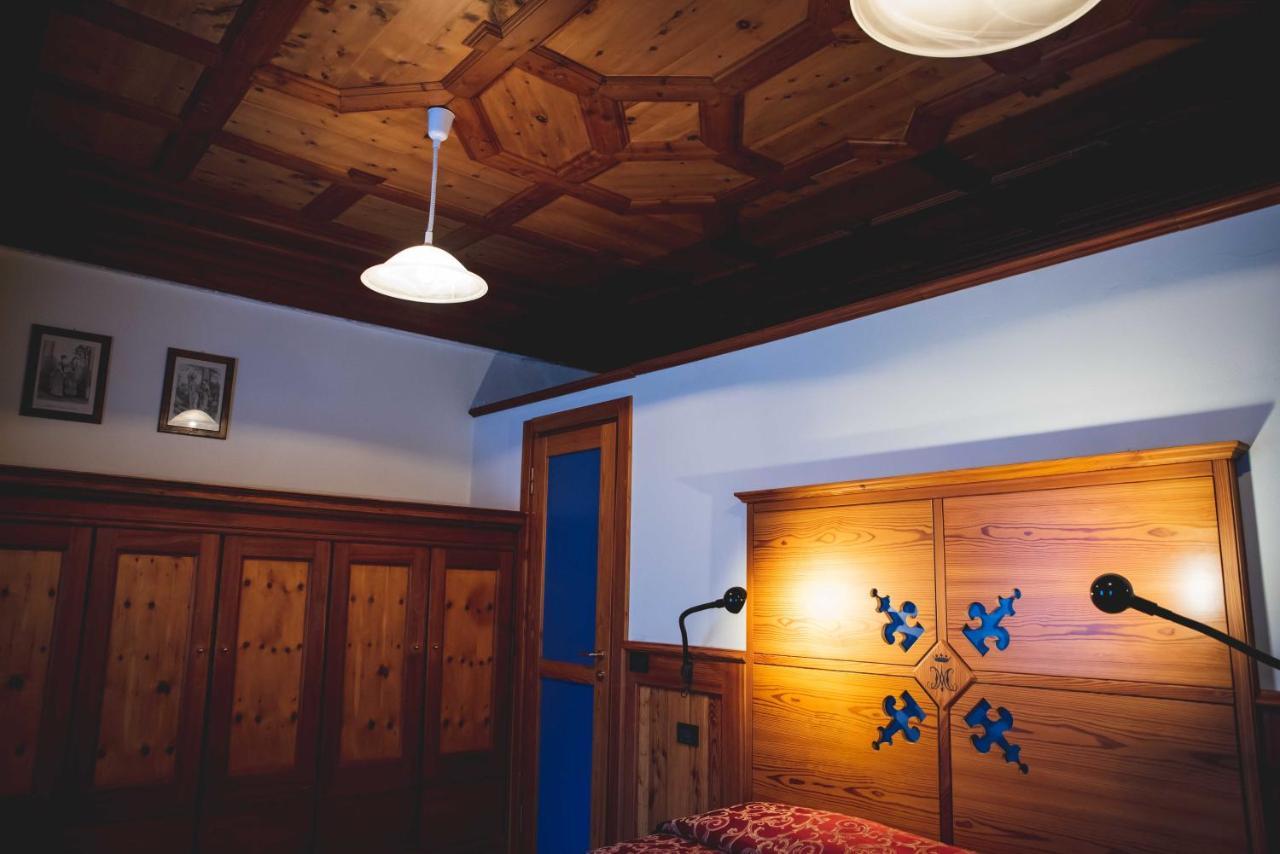 Hotel La Villa Della Regina Gressoney-la-Trinité Extérieur photo