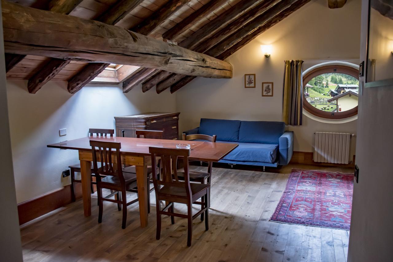 Hotel La Villa Della Regina Gressoney-la-Trinité Extérieur photo