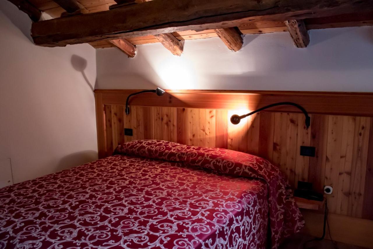 Hotel La Villa Della Regina Gressoney-la-Trinité Extérieur photo
