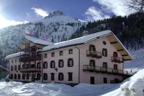 Hotel La Villa Della Regina Gressoney-la-Trinité Extérieur photo